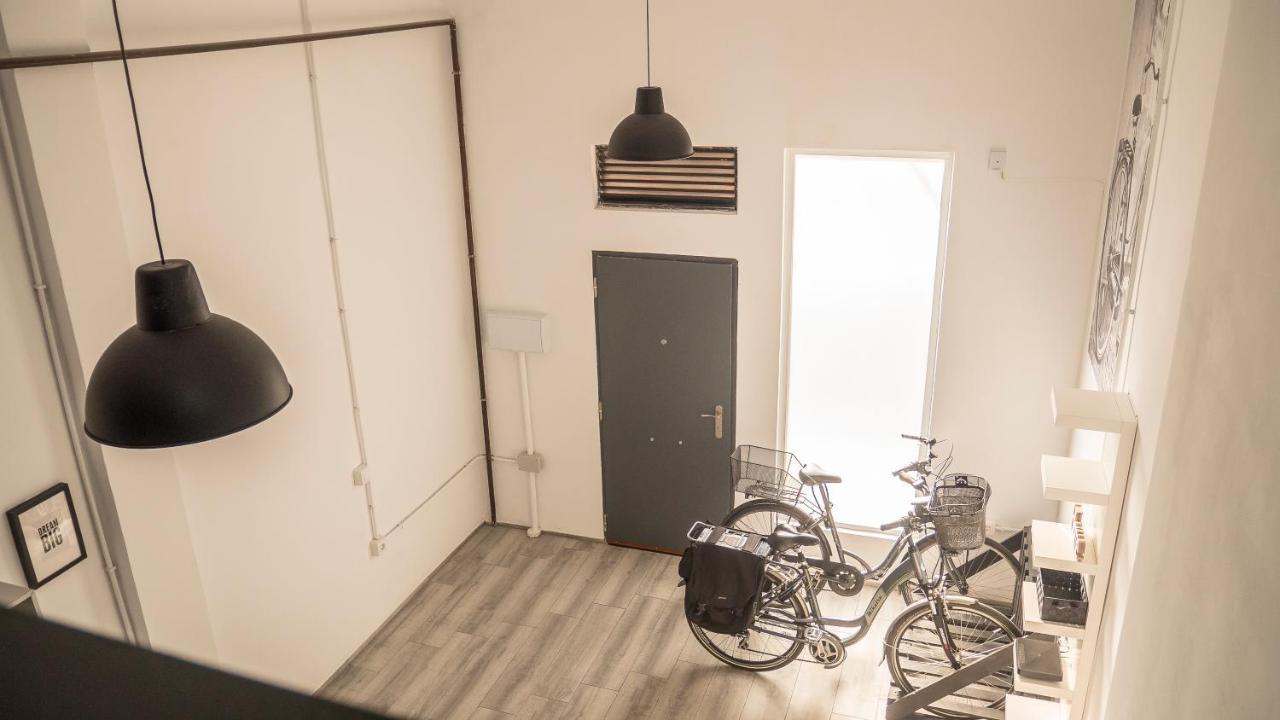 Amplio Apartamento Con Bicicletas Appartement Valencia Buitenkant foto